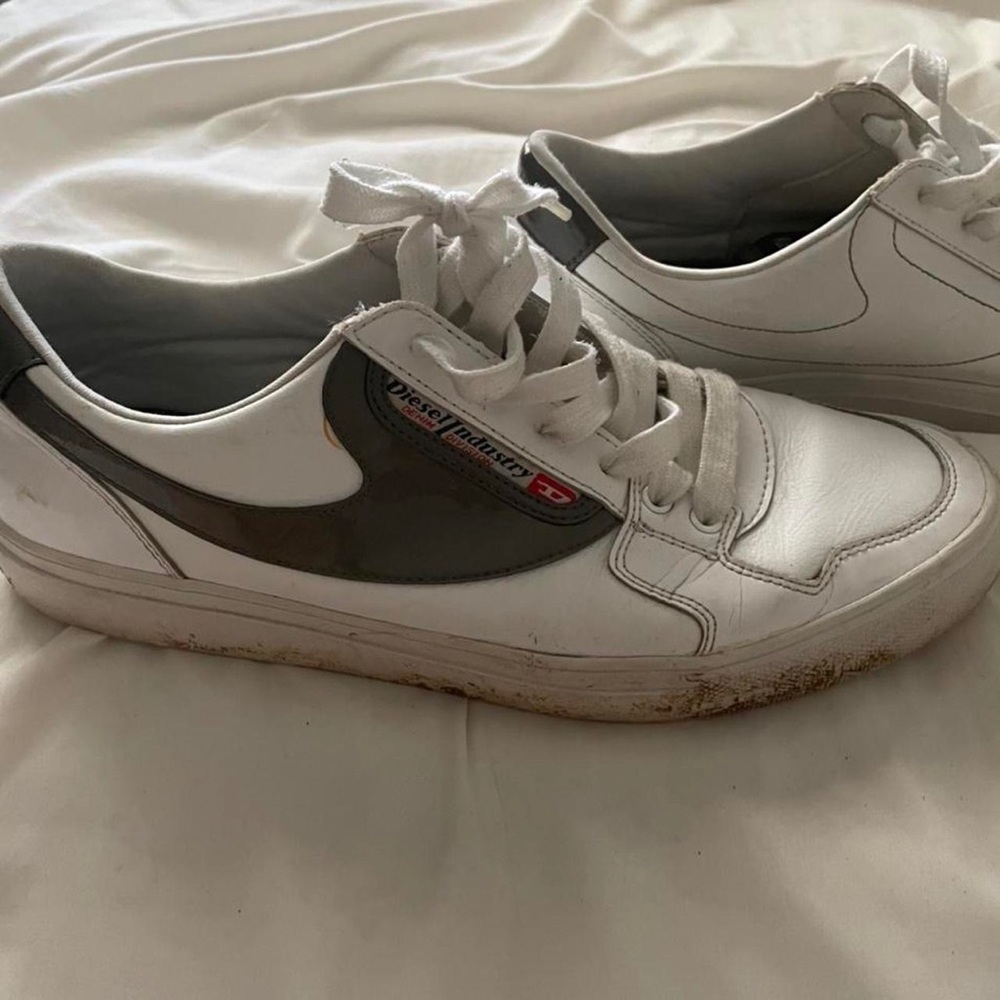 Diesel sneakers size 9.5 mens